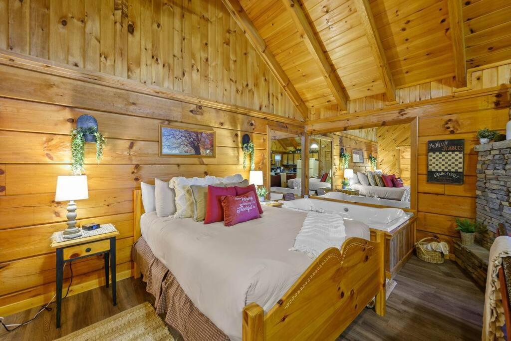 Do Not Disturb - Pigeon Forge Smoky Mountain Studio Cabin, Hot Tub, Fireplace Exteriér fotografie