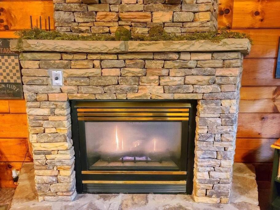 Do Not Disturb - Pigeon Forge Smoky Mountain Studio Cabin, Hot Tub, Fireplace Exteriér fotografie